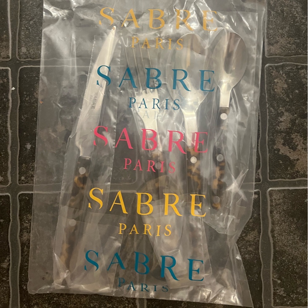 Sabre Tortoise Cutlery Set - Picture 5 of 5